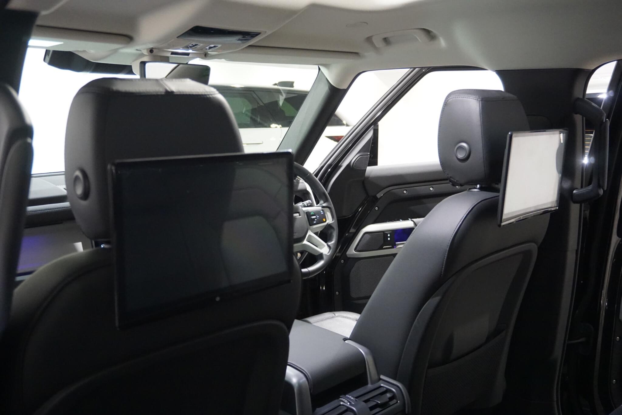 Land Rover Defender 110 3.0 D250 MHEV XS Edition SUV 5dr Diesel Auto 4WD Euro 6 (s/s) (250 ps)